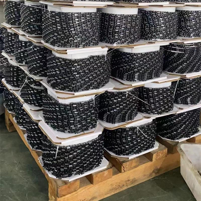 Material requirements for saw chains